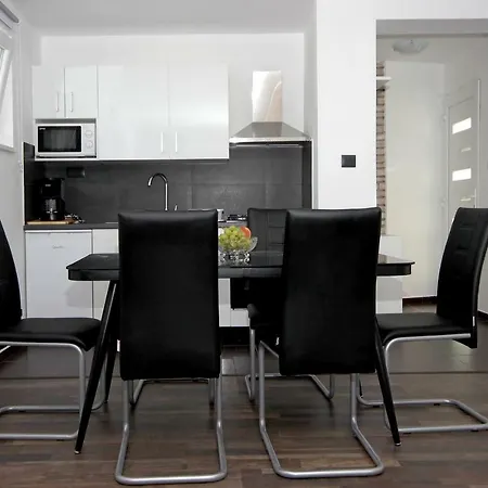 Apartment Natasa *